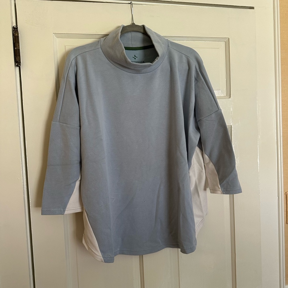Tnuck sport ally swing sweatshirt